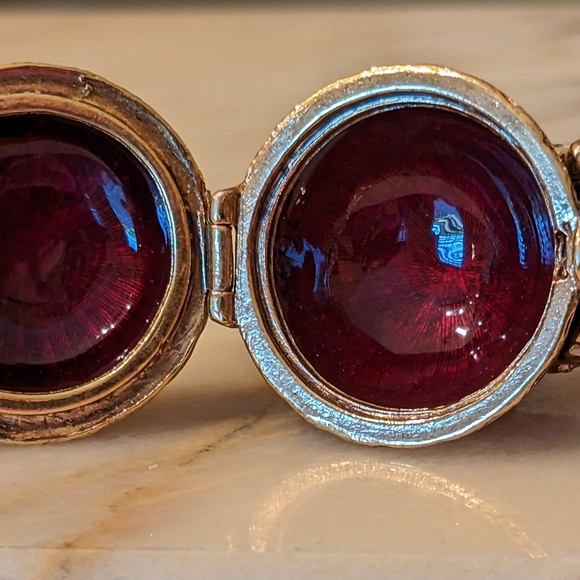 Jay Strongwater Small Snow Leopard on Brown Ball Trinket Box, Swarovski Crystals - Picture 2 of 2